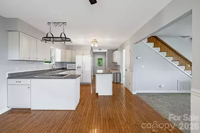 95 Friendship Road, Burnsville, NC 28714 - Photo 17