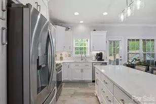 2235 Picnic Dr, Newton, NC 28658 - Photo 11