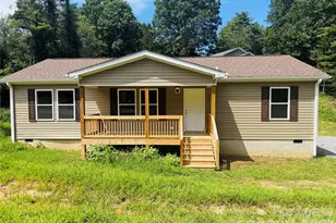 204 Oscelake Way, Hendersonville, NC 28739 - Photo 3