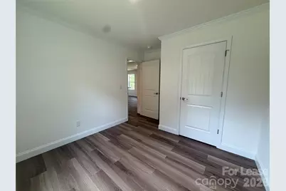 204 Oscelake Way, Hendersonville, NC 28739 - Photo 21