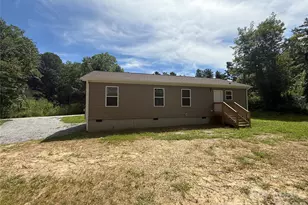 204 Oscelake Way, Hendersonville, NC 28739 - Photo 9