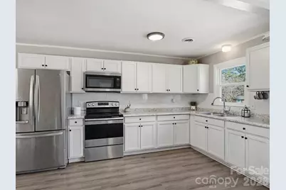 1309 Crestfield Drive, Lancaster, SC 29720 - Photo 7