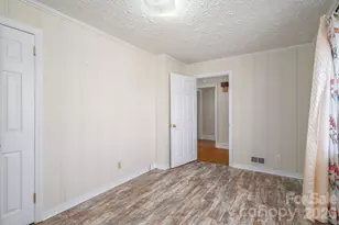 1606 Davis Park Rd, Gastonia, NC 28052 - Photo 23