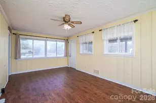 1606 Davis Park Rd, Gastonia, NC 28052 - Photo 31