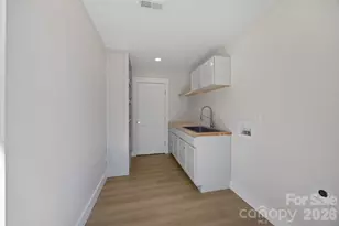 1600 Julia Maulden Pl, Charlotte, NC 28206 - Photo 29