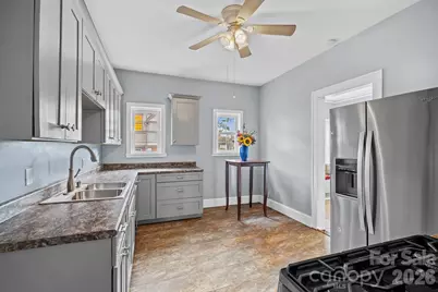 221 Summit Street, Asheville, NC 28803 - Photo 7