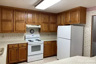 8966 Holdsclaw Rd, Terrell, NC 28682 - Photo 5