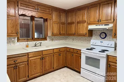 8966 Holdsclaw Road, Terrell, NC 28682 - Photo 3