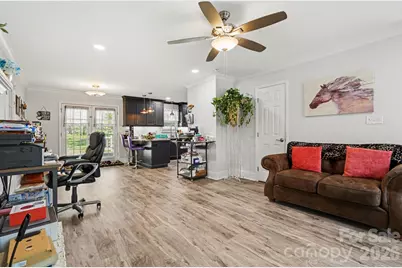 4405 Steepleton Way, Charlotte, NC 28215 - Photo 7