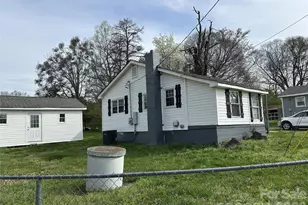 1716 Pope Ave, Gastonia, NC 28052 - Photo 3