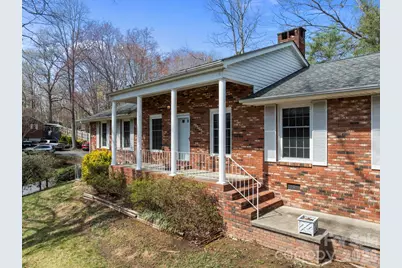 3124 Primrose Drive #10, Hendersonville, NC 28792 - Photo 3