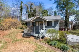 3124 Primrose Dr, Hendersonville, NC 28792 - Photo 37