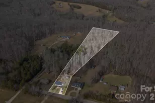 2992 Greenleaf Rd, Clover, SC 29710 - Photo 3