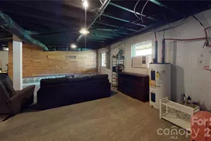 2992 Greenleaf Rd, Clover, SC 29710 - Photo 25