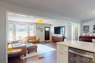 2992 Greenleaf Rd, Clover, SC 29710 - Photo 7