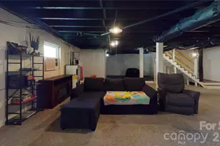 2992 Greenleaf Rd, Clover, SC 29710 - Photo 21