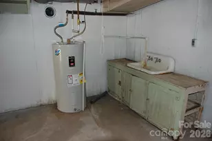 2124 W Main St, Albemarle, NC 28001 - Photo 33