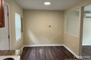 2345 Carmine St, Charlotte, NC 28206 - Photo 9