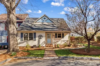 413 Windsor Lane, Statesville, NC 28677 - Photo 1