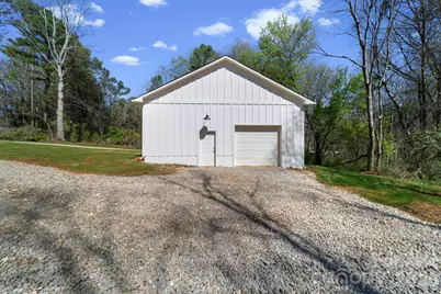 913 Kelly Road, Mount Holly, NC 28120 - Photo 41