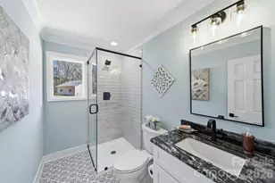 913 Kelly Rd, Mount Holly, NC 28120 - Photo 31