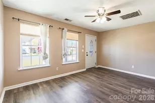 689 Lynville Ln, Rock Hill, SC 29730 - Photo 5