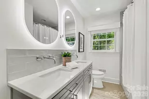 7010 Terrace Dr, Charlotte, NC 28211 - Photo 23