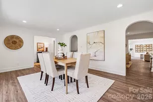 7010 Terrace Dr, Charlotte, NC 28211 - Photo 17