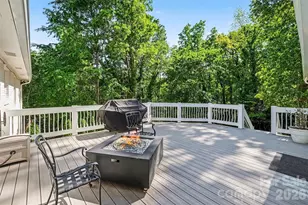 7010 Terrace Dr, Charlotte, NC 28211 - Photo 33