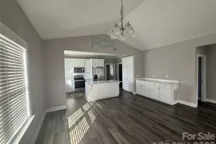 417 E Virginia Ave, Bessemer City, NC 28016 - Photo 3
