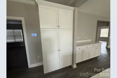 417 E Virginia Avenue, Bessemer City, NC 28016 - Photo 9