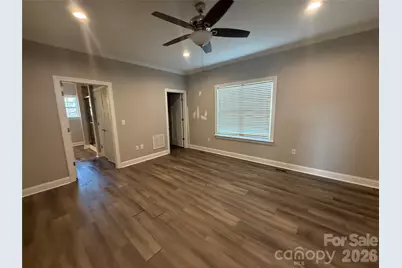 417 E Virginia Avenue, Bessemer City, NC 28016 - Photo 7