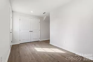 7024 Capstan Ter, Charlotte, NC 28269 - Photo 5