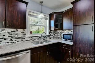 6918 Tuckaseegee Rd, Charlotte, NC 28214 - Photo 7