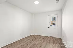 1713 Aspire St, Charlotte, NC 28262 - Photo 7