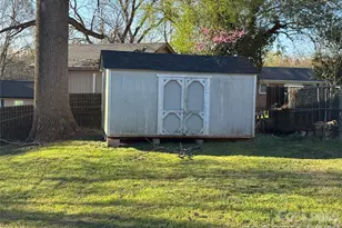 2359 Maplewood Dr, Gastonia, NC 28052 - Photo 19