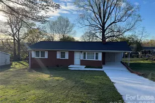 2359 Maplewood Dr, Gastonia, NC 28052 - Photo 1