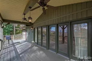 61 Brookwood Rd, Asheville, NC 28804 - Photo 15