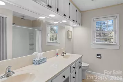 612 E Main Street, Boonville, NC 27011 - Photo 21