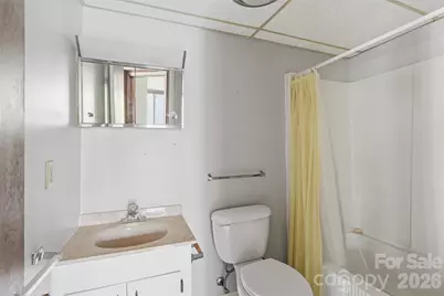 17 Knoll Drive, Columbus, NC 28722 - Photo 15