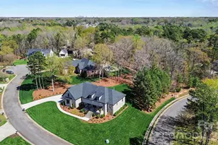 302 Forest Bay Ct, Belmont, NC 28012 - Photo 37