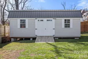 1844 Willow Rd, Hendersonville, NC 28739 - Photo 19