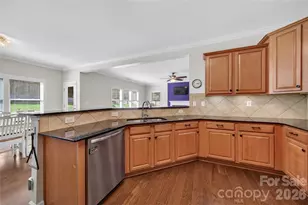 2408 Labelle Dr, Waxhaw, NC 28173 - Photo 11