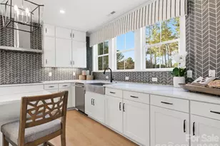 14018 Meera Ln, Charlotte, NC 28277 - Photo 13