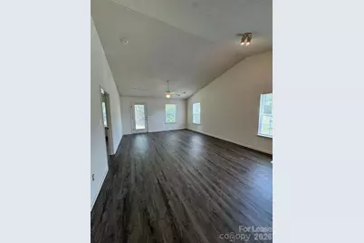 132 Springwood Lane, Mooresville, NC 28117 - Photo 3