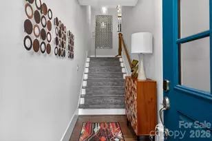 2815 Hillside Springs Dr, Charlotte, NC 28209 - Photo 3