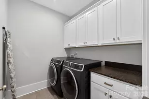 2815 Hillside Springs Dr, Charlotte, NC 28209 - Photo 31