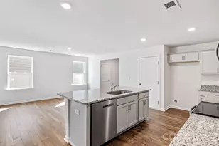 47 Katherine Emilie Dr, Hendersonville, NC 28792 - Photo 5