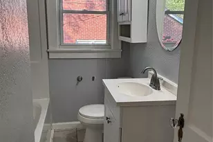 1106 8th St NE, Hickory, NC 28601 - Photo 11