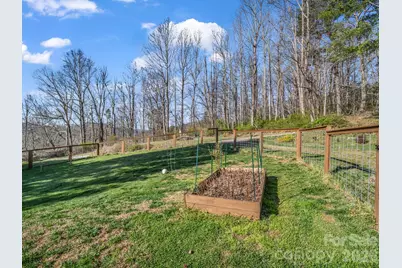 45 Capricorn Lane, Zirconia, NC 28790 - Photo 9